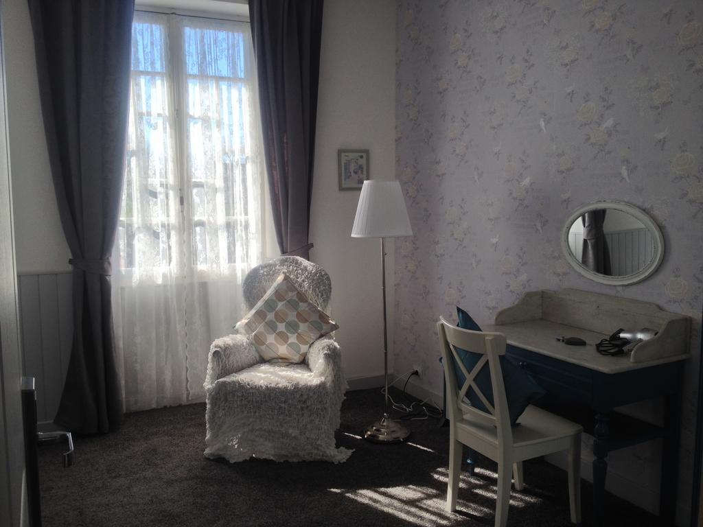 Hotel Le Petit Dragon Rouge Miers Zimmer foto