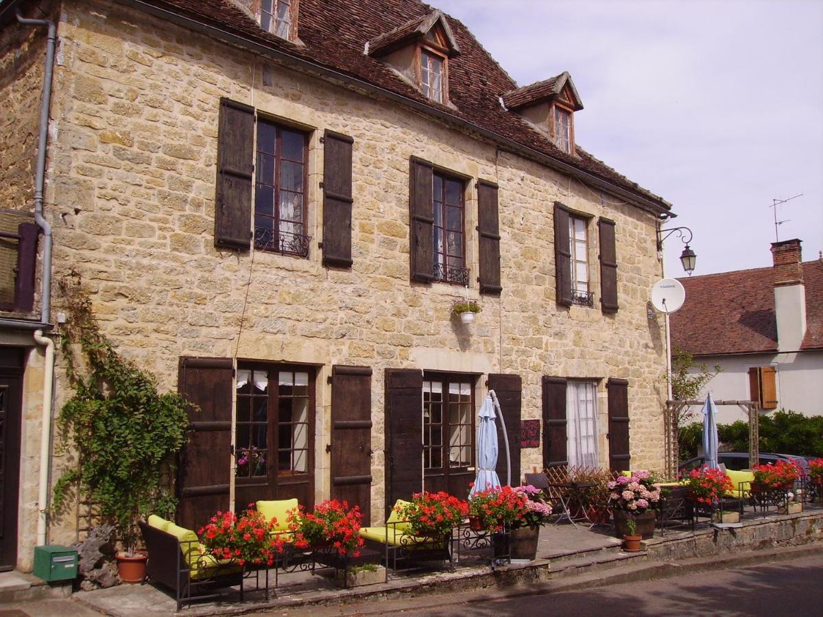 Hotel Le Petit Dragon Rouge Miers Exterior foto